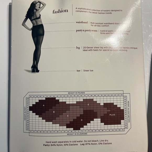 Black: Sheer back seam hosiery - black with black seam - size D - Picture 2 of 3